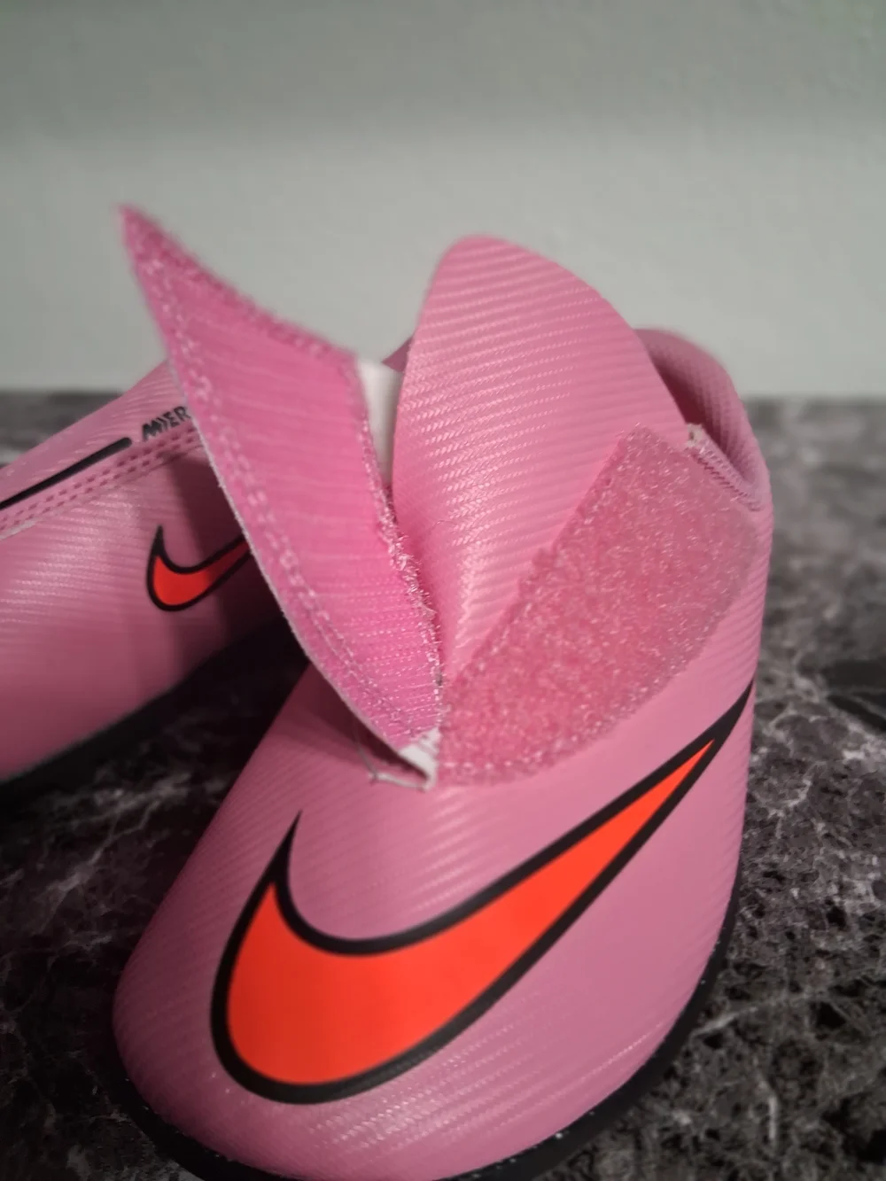 Brand New Lil Kids Nike Mercurial Pink Turf Soccer Shoes Size 10.5C
